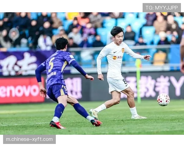 重庆铜梁龙五后卫铁桶阵 19岁门将姚浩洋神扑抢得历史首分