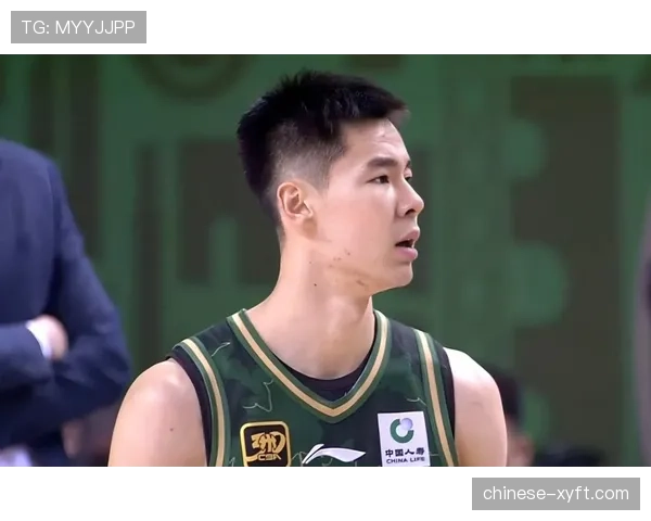 同曦半场投篮命中率62%，郭昊文半场21分展爆发力